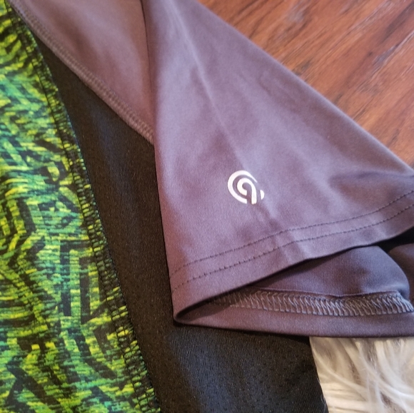 Champion tee - Picture 3 of 7